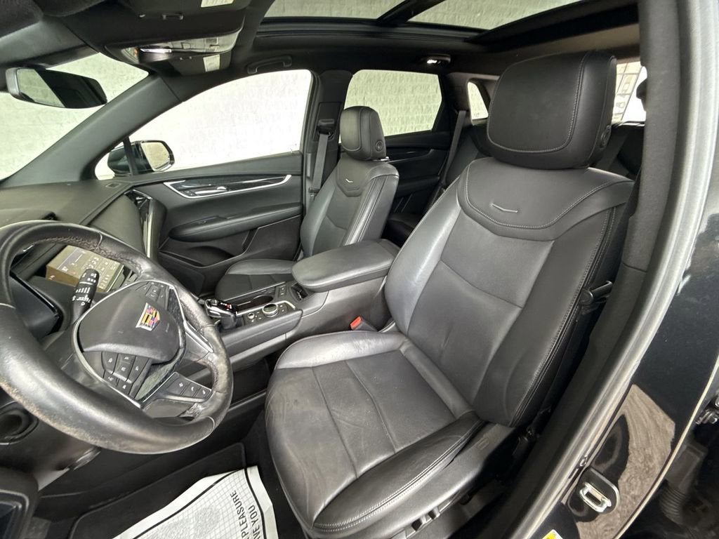 2022 Cadillac XT5 Premium Luxury