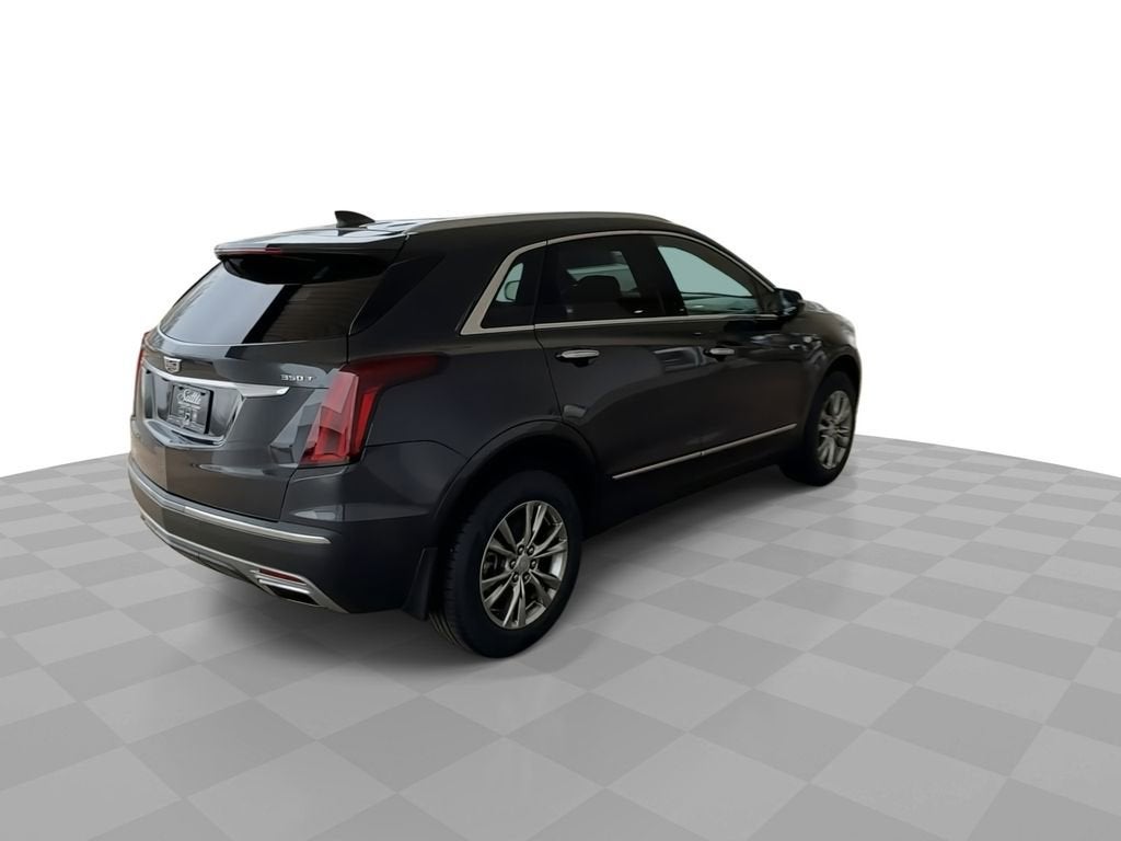 2022 Cadillac XT5 Premium Luxury