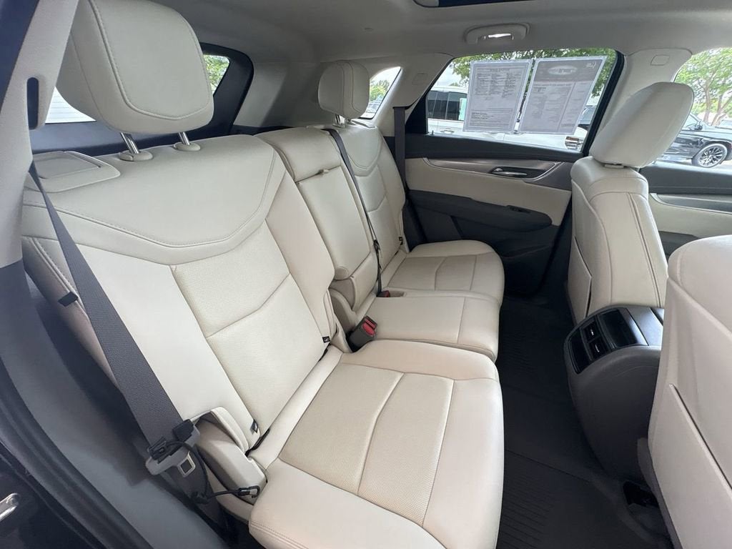 2021 Cadillac XT5 FWD Premium Luxury