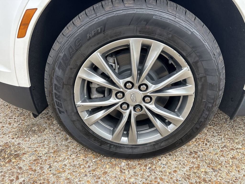 2022 Cadillac XT5 Premium Luxury