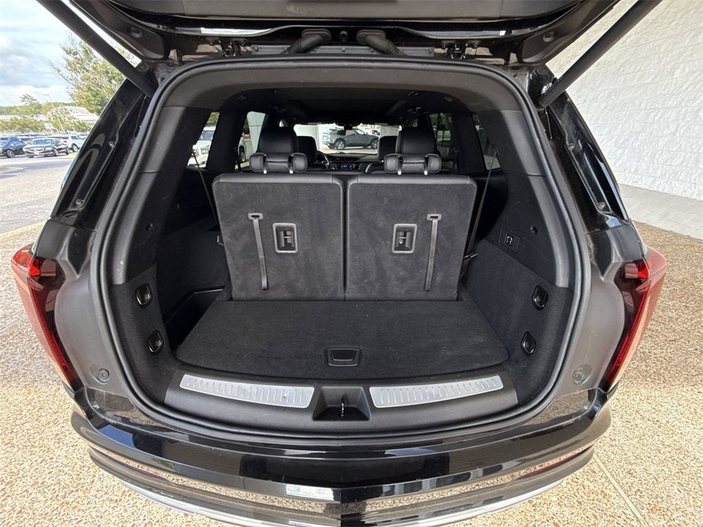 2022 Cadillac XT6 Luxury