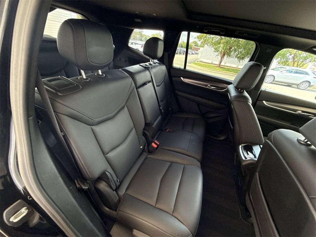 2022 Cadillac XT6 Luxury