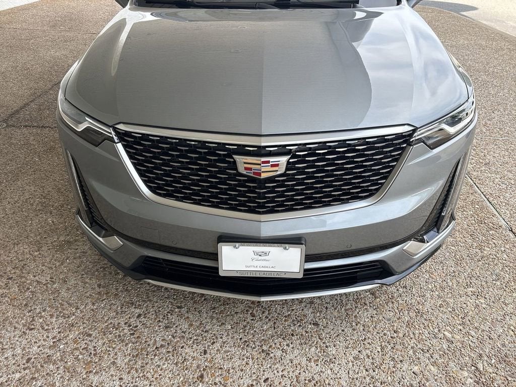 2024 Cadillac XT6 Luxury