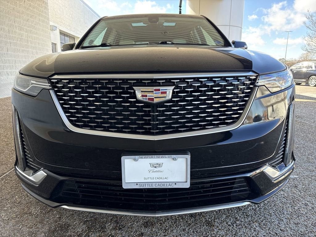 2025 Cadillac XT6 Premium Luxury
