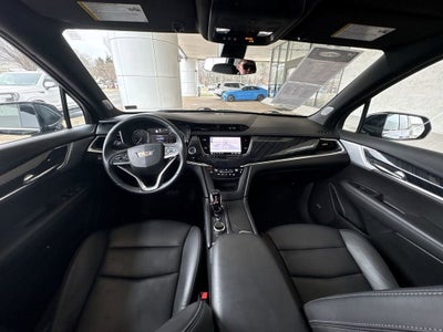 2025 Cadillac XT6 Premium Luxury