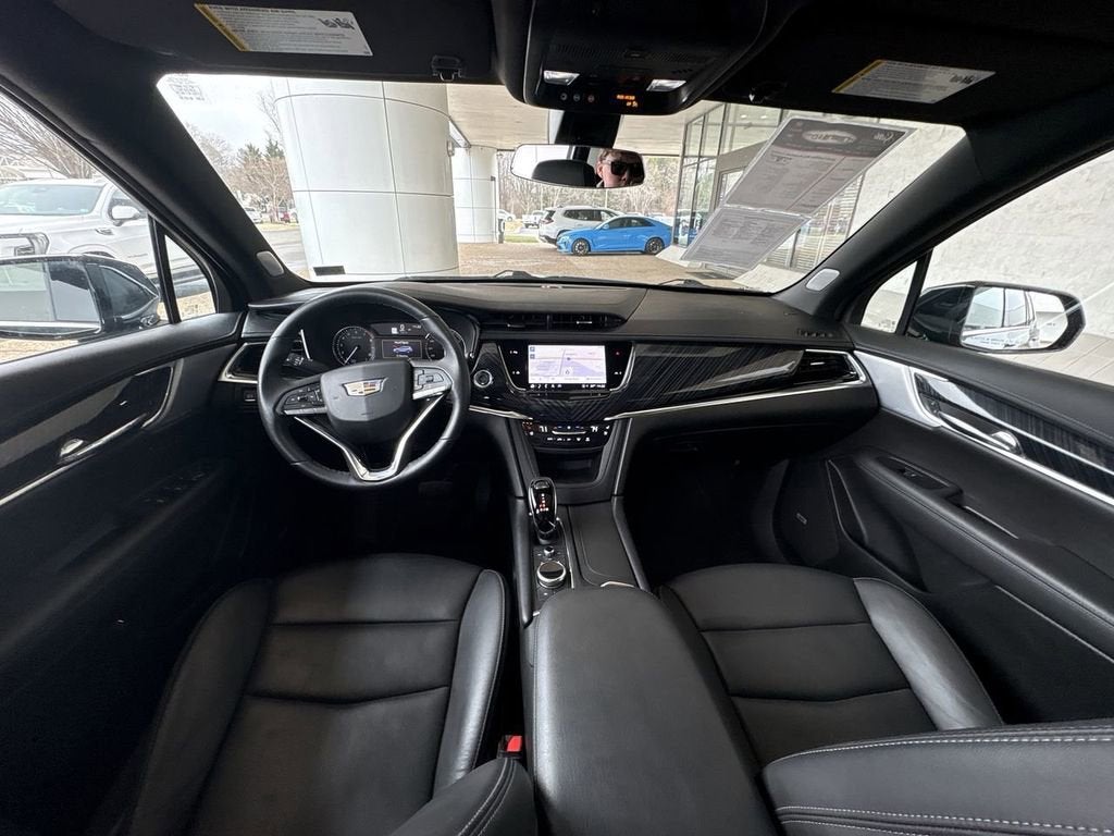 2025 Cadillac XT6 Premium Luxury