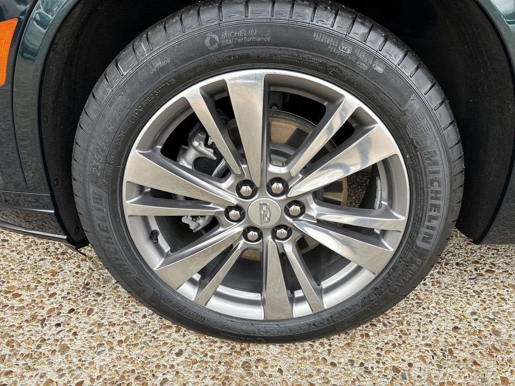 2025 Cadillac XT6 Premium Luxury