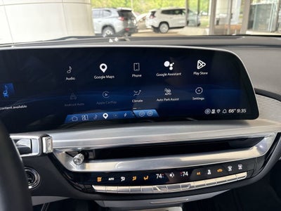 2023 Cadillac LYRIQ Luxury