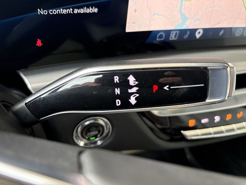 2023 Cadillac LYRIQ Luxury