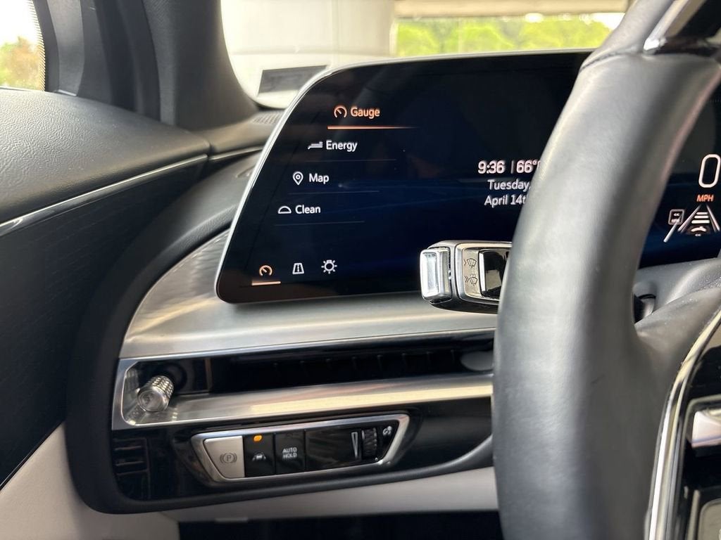 2023 Cadillac LYRIQ Luxury