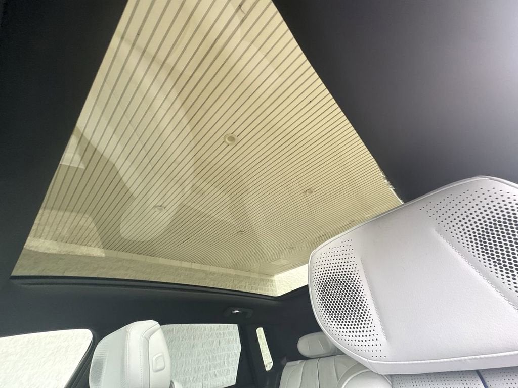 2023 Cadillac LYRIQ Luxury