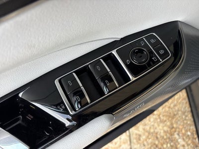 2023 Cadillac LYRIQ Luxury