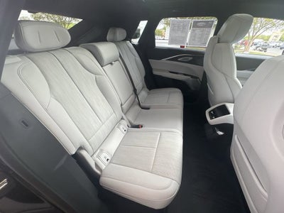 2023 Cadillac LYRIQ Luxury