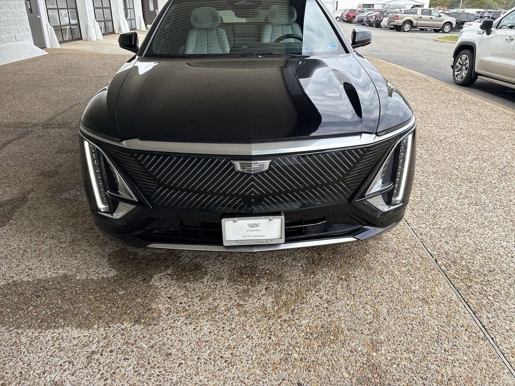 2023 Cadillac LYRIQ Luxury