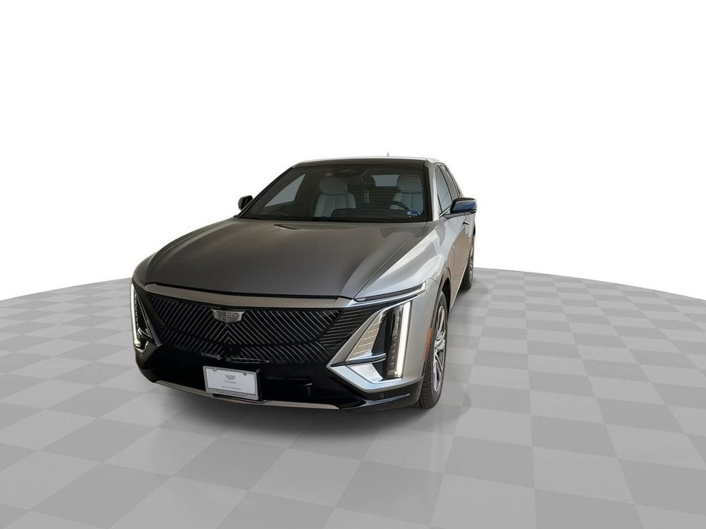 2025 Cadillac LYRIQ Luxury 1