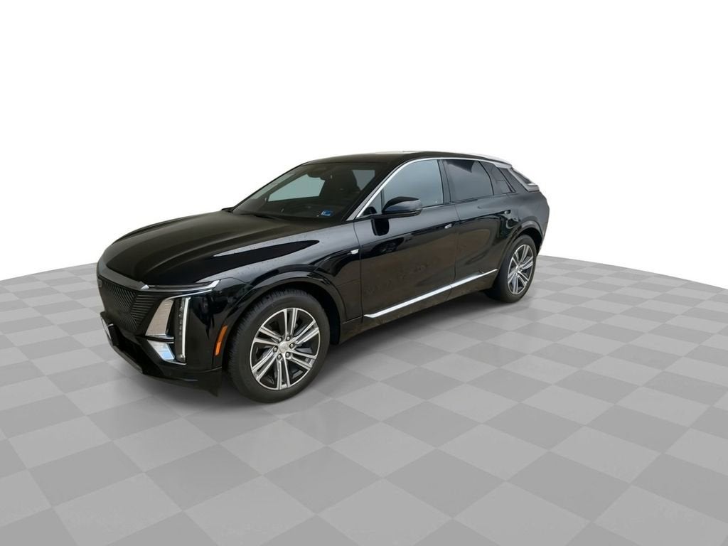 2024 Cadillac LYRIQ Luxury 1