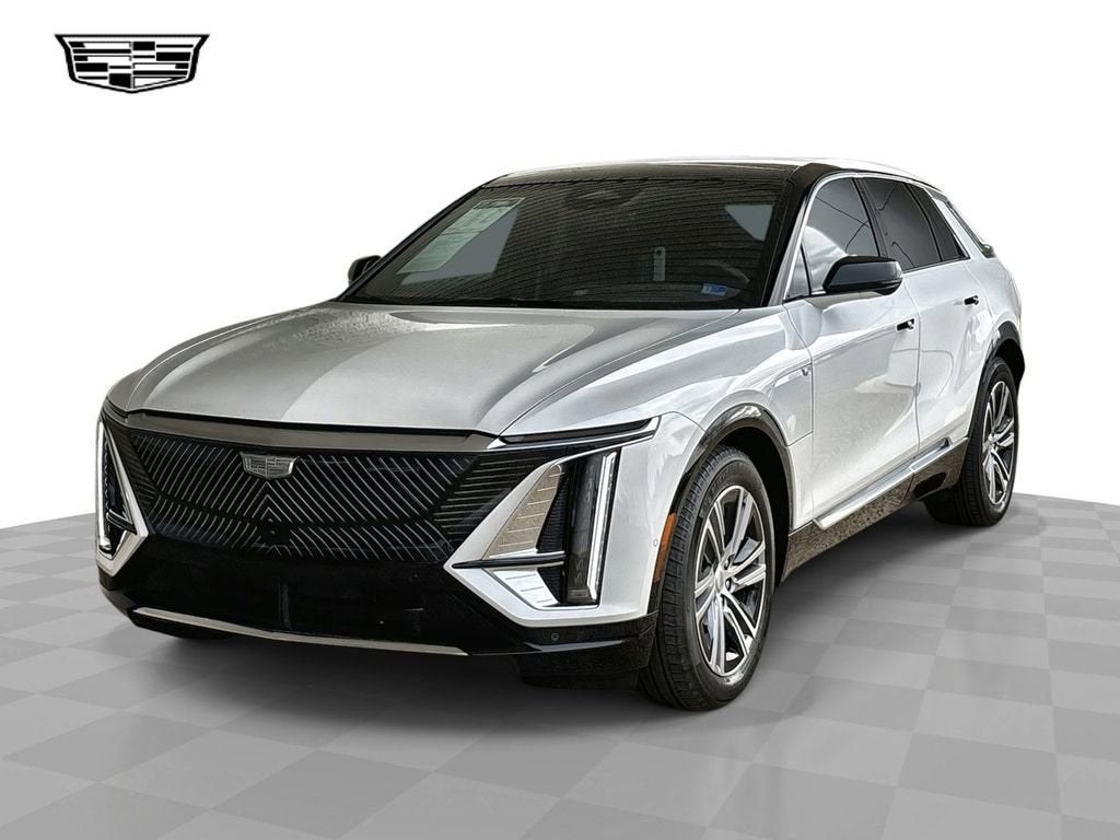 2025 Cadillac LYRIQ Luxury 2