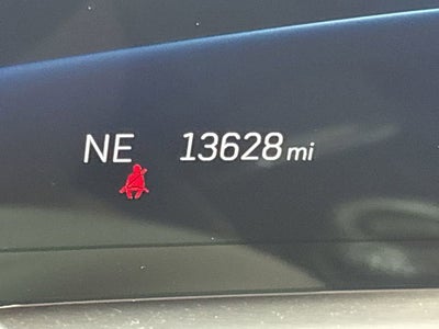 2025 Cadillac LYRIQ Luxury 2