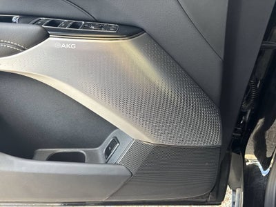 2025 Cadillac LYRIQ Luxury
