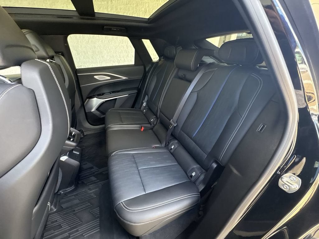 2025 Cadillac LYRIQ Luxury