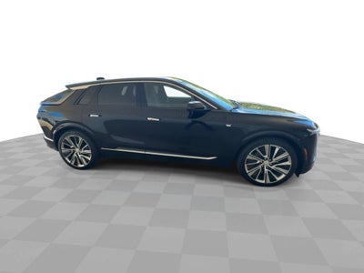 2025 Cadillac LYRIQ Luxury