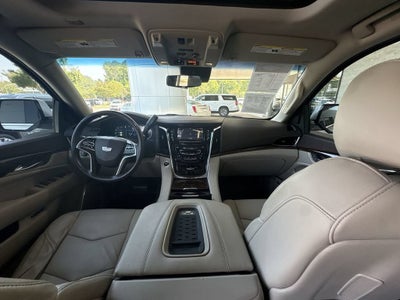 2017 Cadillac Escalade Luxury