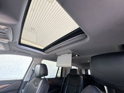 2016 Cadillac Escalade Luxury Collection