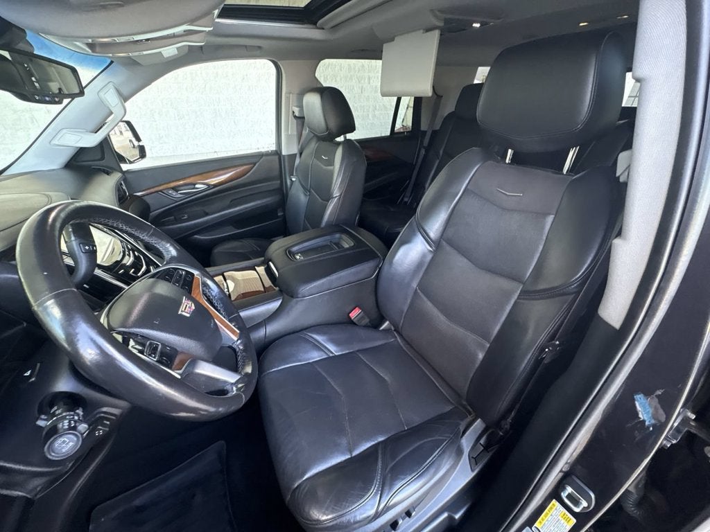 2016 Cadillac Escalade Luxury Collection