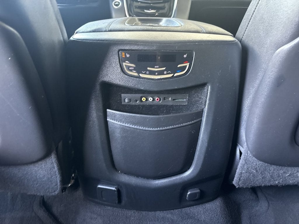 2016 Cadillac Escalade Luxury Collection