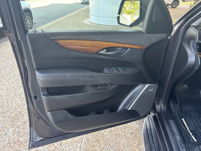 2016 Cadillac Escalade Luxury Collection