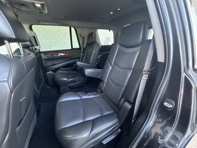 2016 Cadillac Escalade Luxury Collection