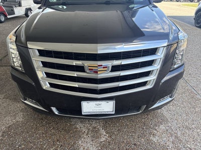 2016 Cadillac Escalade Luxury Collection