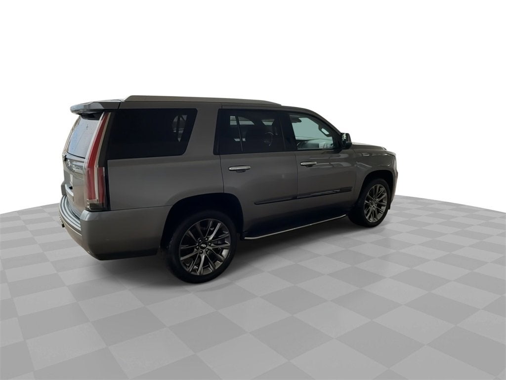 2020 Cadillac Escalade Luxury