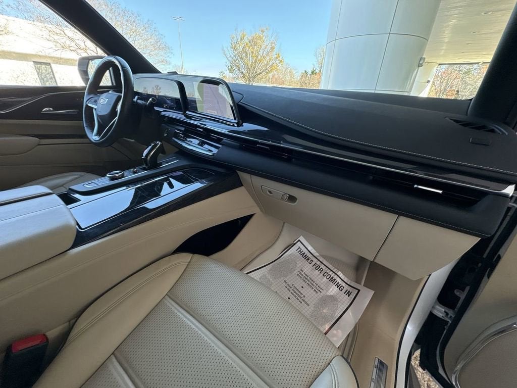 2022 Cadillac Escalade Premium Luxury