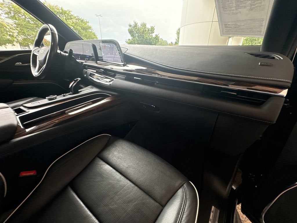 2022 Cadillac Escalade Premium Luxury