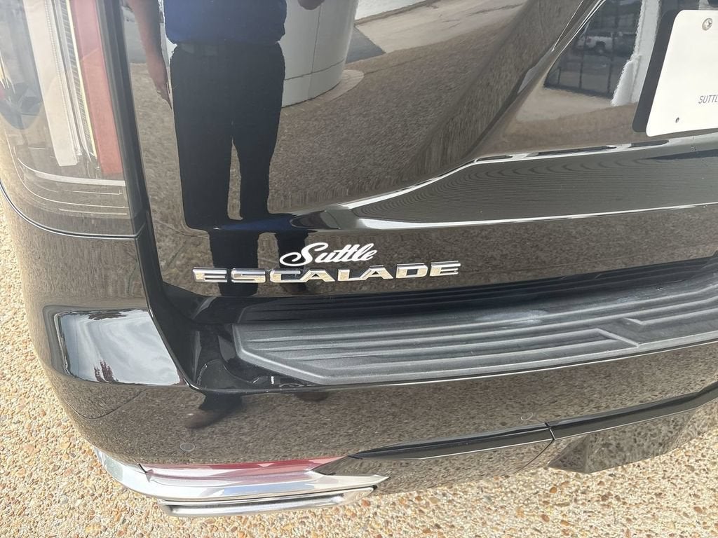 2022 Cadillac Escalade Premium Luxury