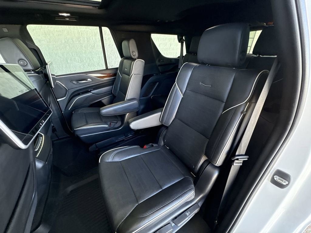 2022 Cadillac Escalade Premium Luxury