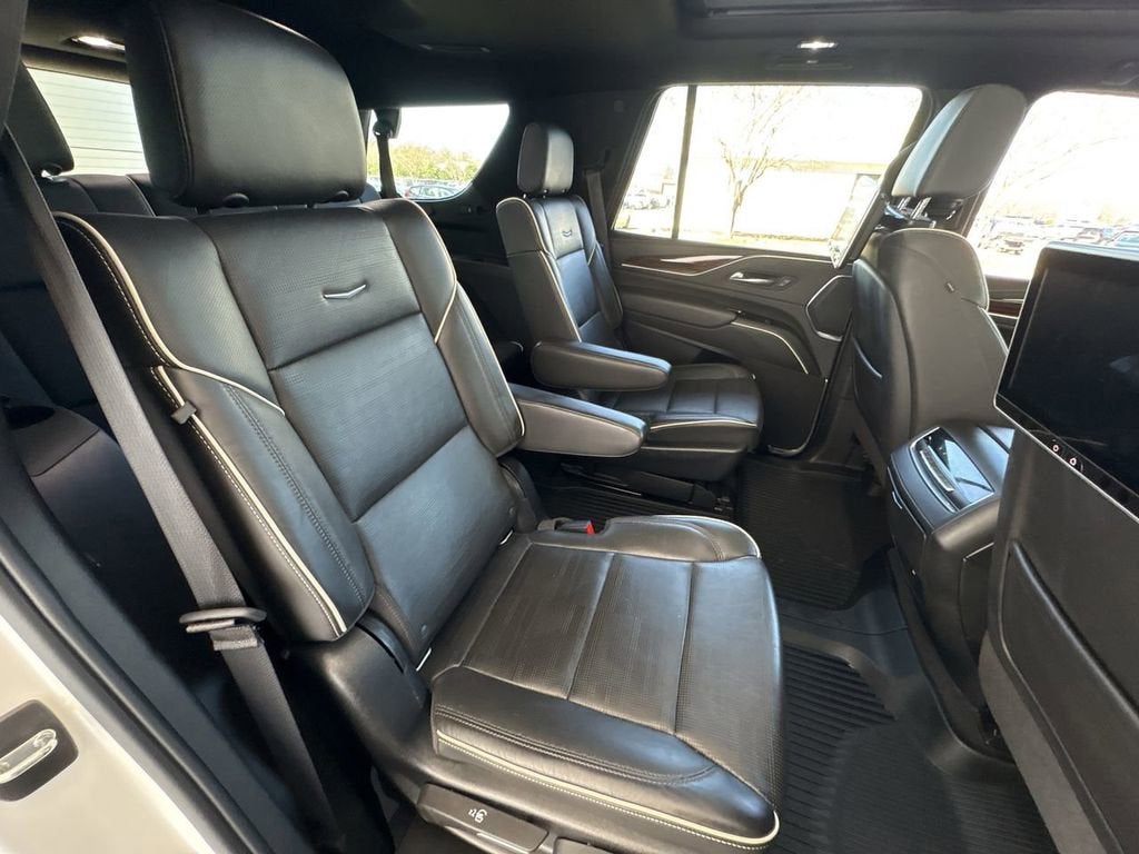 2022 Cadillac Escalade Premium Luxury