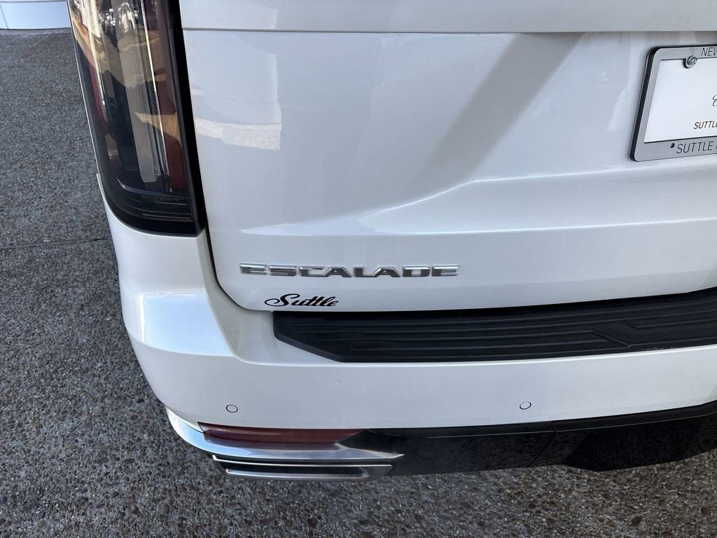 2022 Cadillac Escalade Premium Luxury