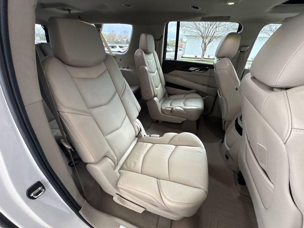 2017 Cadillac Escalade ESV Luxury