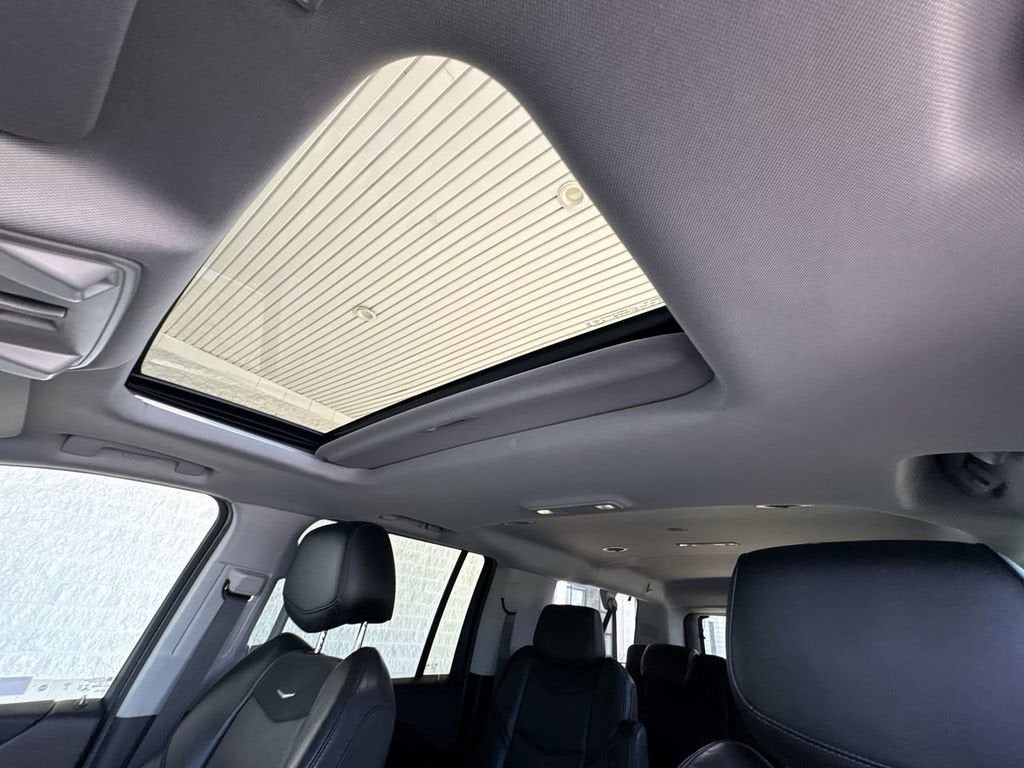 2020 Cadillac Escalade ESV Luxury