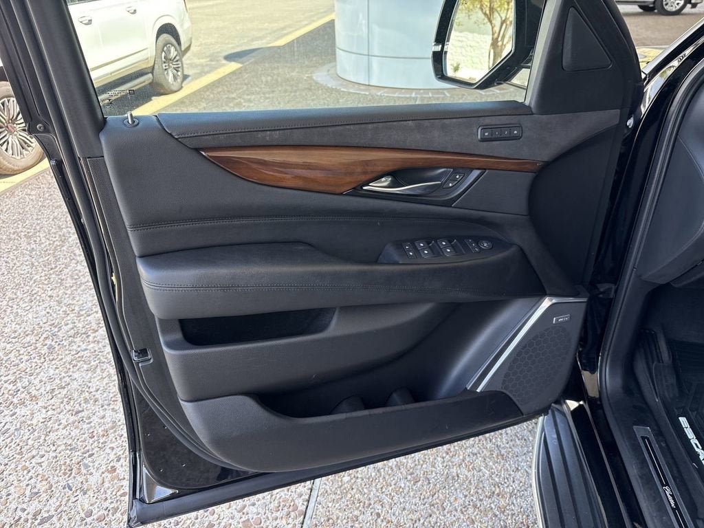 2020 Cadillac Escalade ESV Premium Luxury