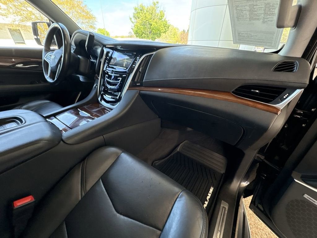 2020 Cadillac Escalade ESV Premium Luxury