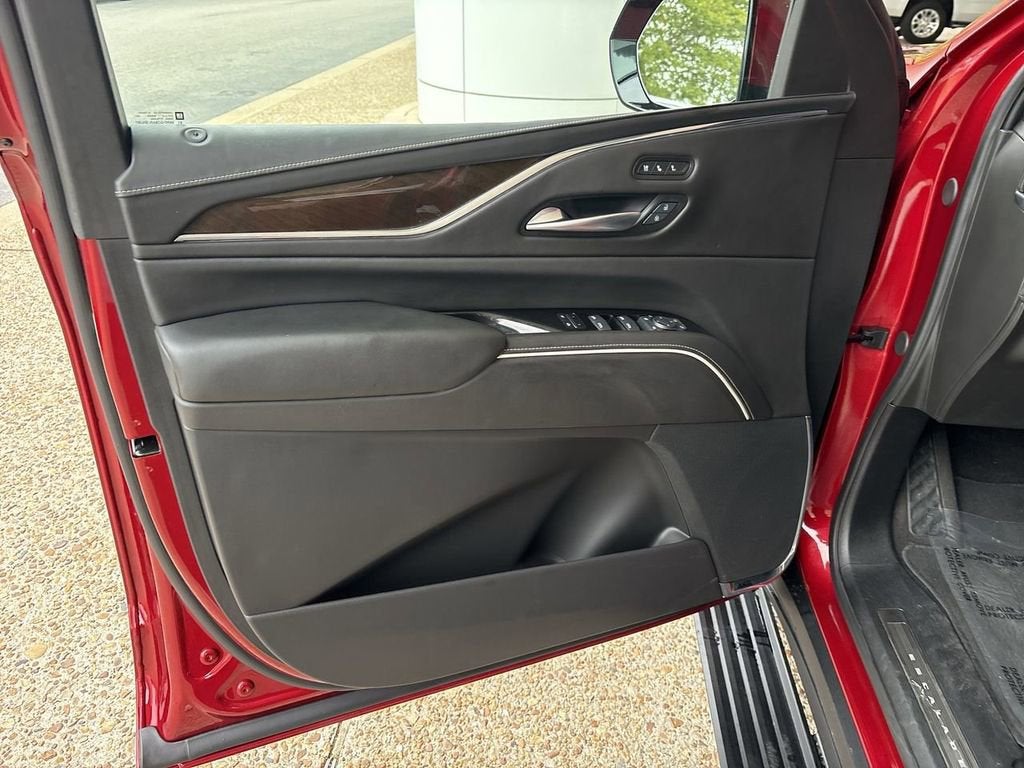 2024 Cadillac Escalade ESV Premium Luxury Platinum