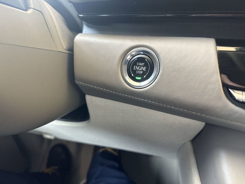 2023 Cadillac Escalade ESV Sport Platinum