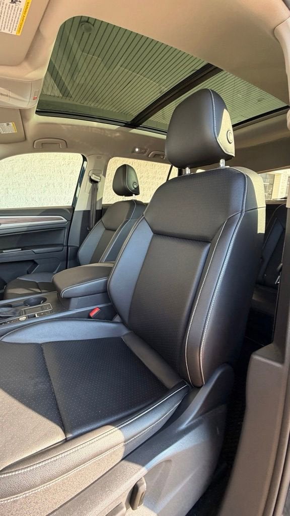 2021 Volkswagen Atlas 3.6L V6 SE w/Technology
