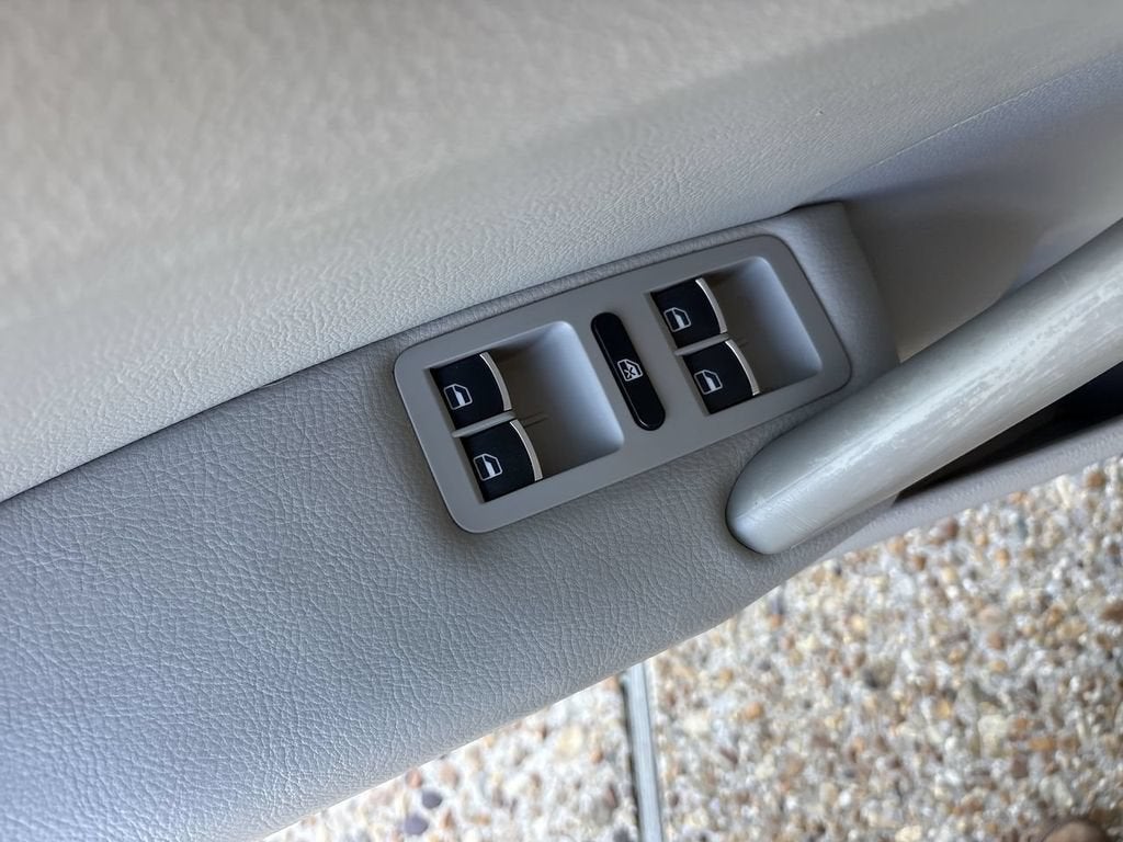 2012 Volkswagen Passat 2.5L SE