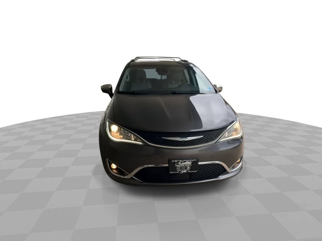 2020 Chrysler Pacifica Hybrid Limited