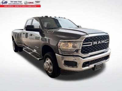 2022 RAM 3500 Big Horn Crew Cab 4x4 8' Box