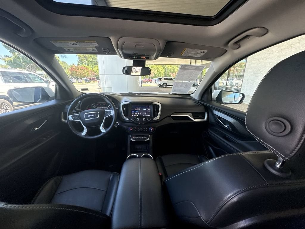 2023 GMC Terrain SLT
